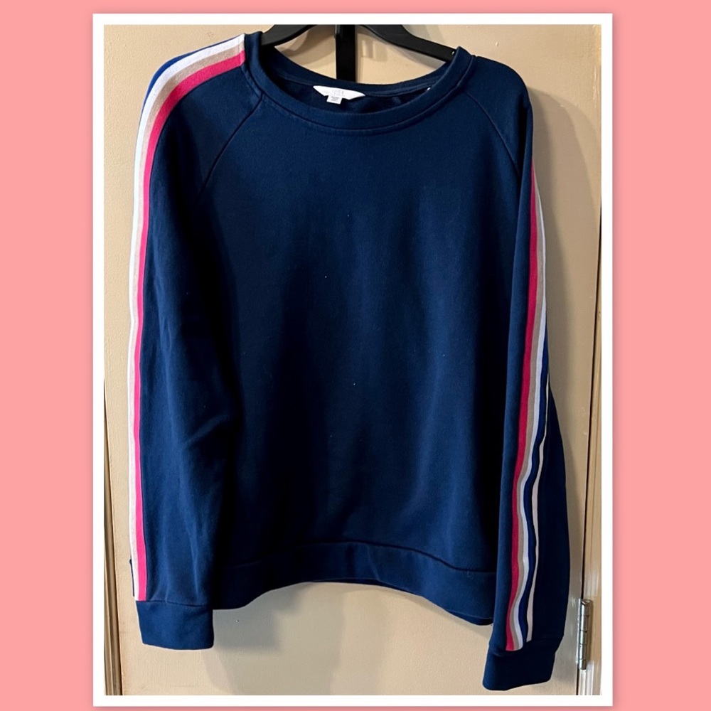 Time and Tru Sweatshirt